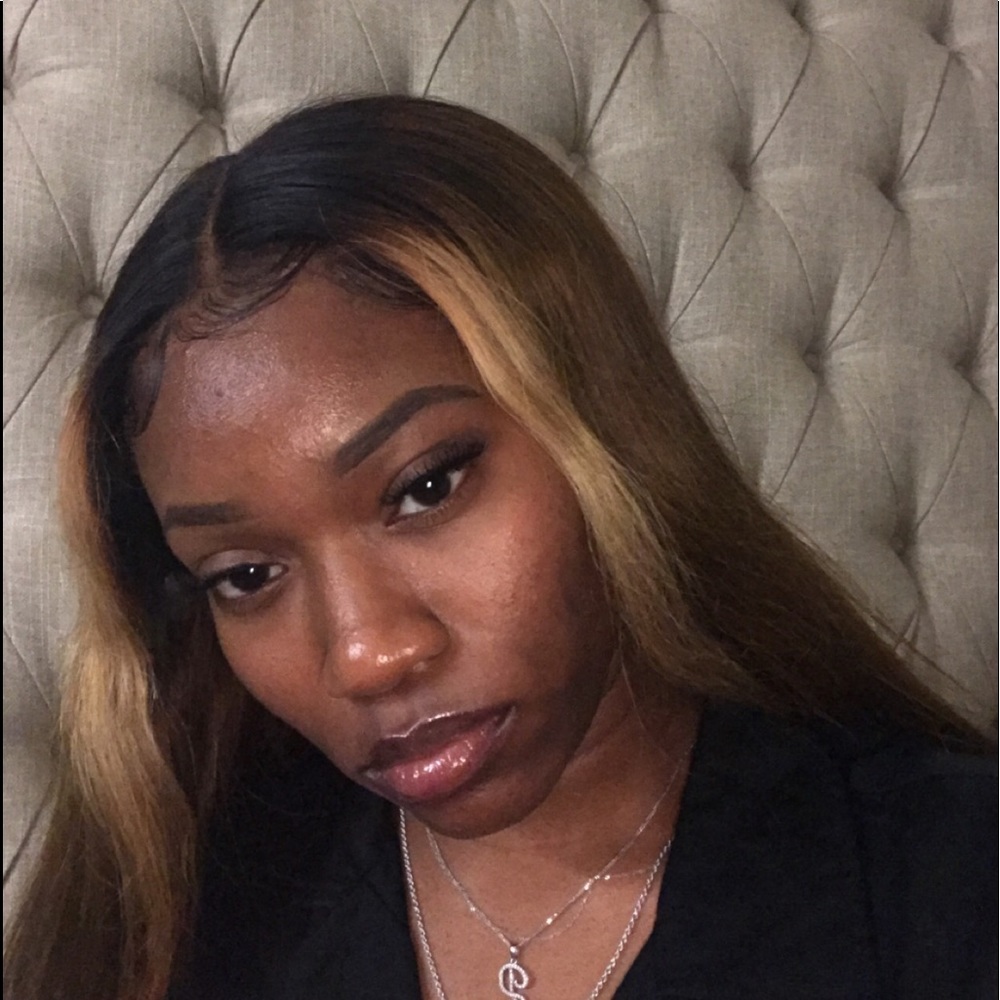 Meet your Posher, Destinee (IG:@saydestinee)
